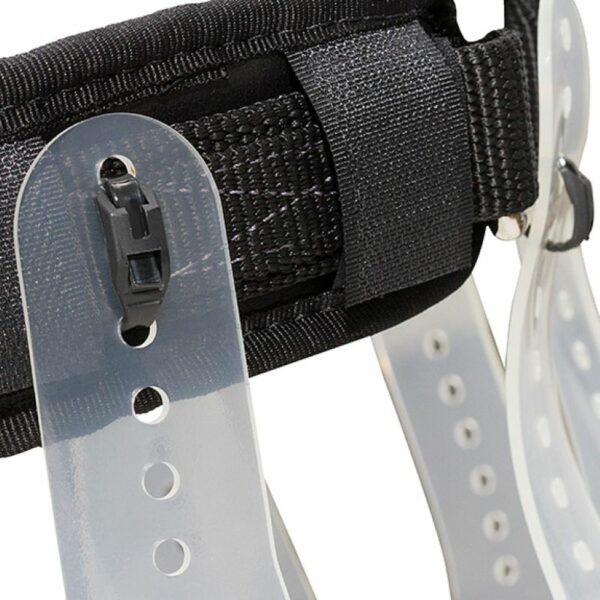 Flexible Filly Halter zip tie Close UP 800